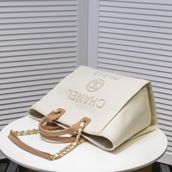 シャネルバッグ細部ディテール